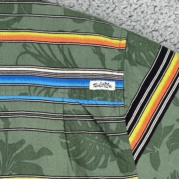Salt Life Men's XL Hawaiian Tropical Green Button Up Striped Multicolor Floral - Picture 10 of 10